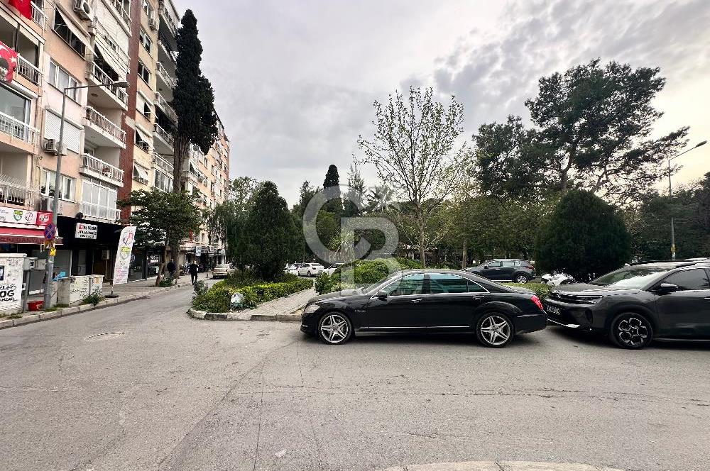 Fırsat Satılık 3+1 Daire Bornova Büyük Park karşısı
