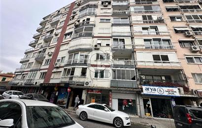 Fırsat Satılık 3+1 Daire Bornova Büyük Park karşısı