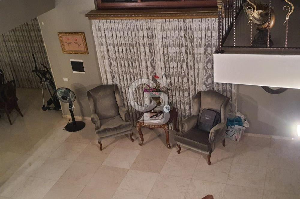 Büyükçekmece Karaağaçta Özel Bahçeli Satılık 4+2 Lüks Villa