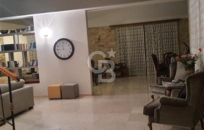 Büyükçekmece Karaağaçta Özel Bahçeli Satılık 4+2 Lüks Villa