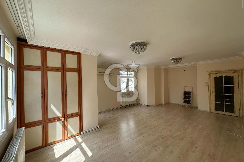 Güzelyalı Mahallesinde 3+1 Kiralık Daire