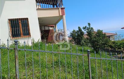 ORDU PERŞEMBE DOSTLAR SİTESİNDE DENİZ MANZARALI SATILIK VİLLA