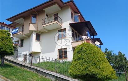 ORDU PERŞEMBE DOSTLAR SİTESİNDE DENİZ MANZARALI SATILIK VİLLA