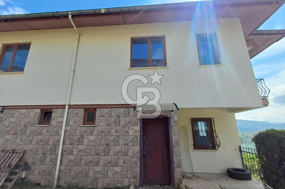 ORDU PERŞEMBE DOSTLAR SİTESİNDE DENİZ MANZARALI SATILIK VİLLA