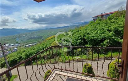 ORDU PERŞEMBE DOSTLAR SİTESİNDE DENİZ MANZARALI SATILIK VİLLA