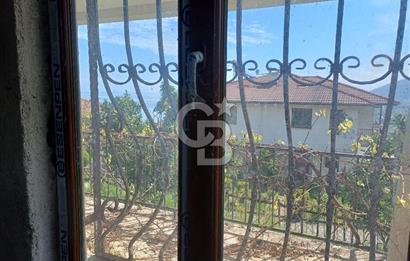 ORDU PERŞEMBE DOSTLAR SİTESİNDE DENİZ MANZARALI SATILIK VİLLA