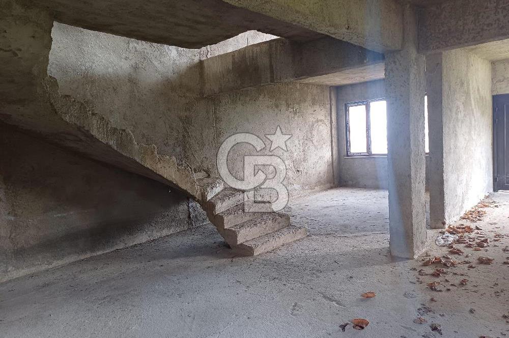 ORDU PERŞEMBE DOSTLAR SİTESİNDE DENİZ MANZARALI SATILIK VİLLA