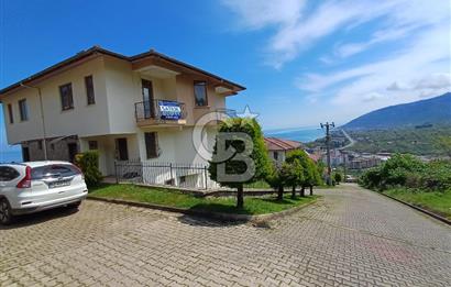 ORDU PERŞEMBE DOSTLAR SİTESİNDE DENİZ MANZARALI SATILIK VİLLA