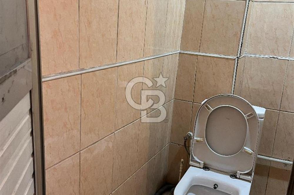 BOSTANCI SANAYİ SİTESİNDE SATILIK DÜKKAN