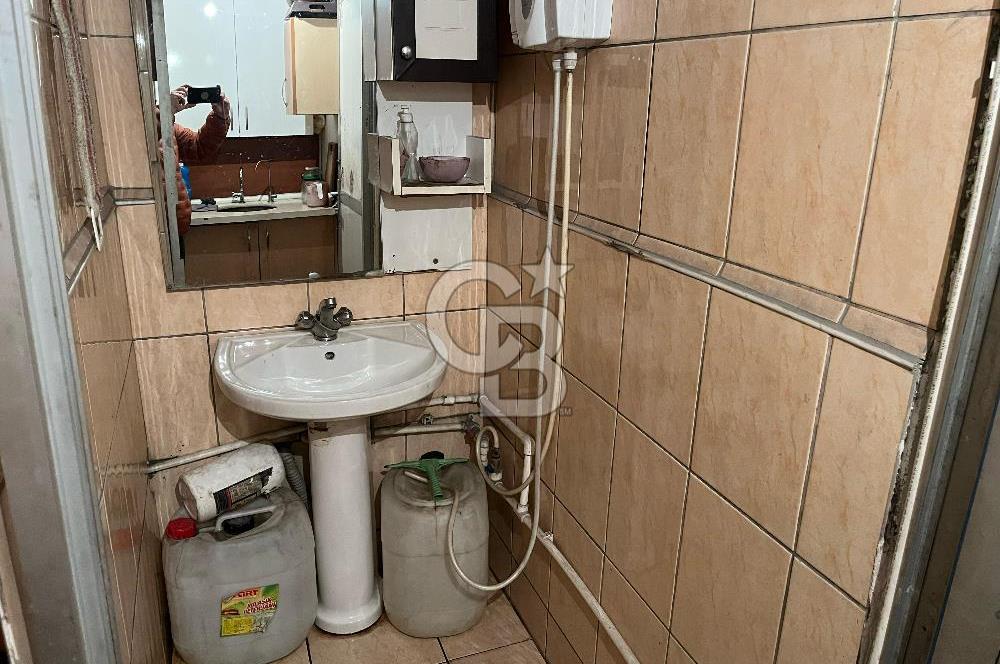 BOSTANCI SANAYİ SİTESİNDE SATILIK DÜKKAN