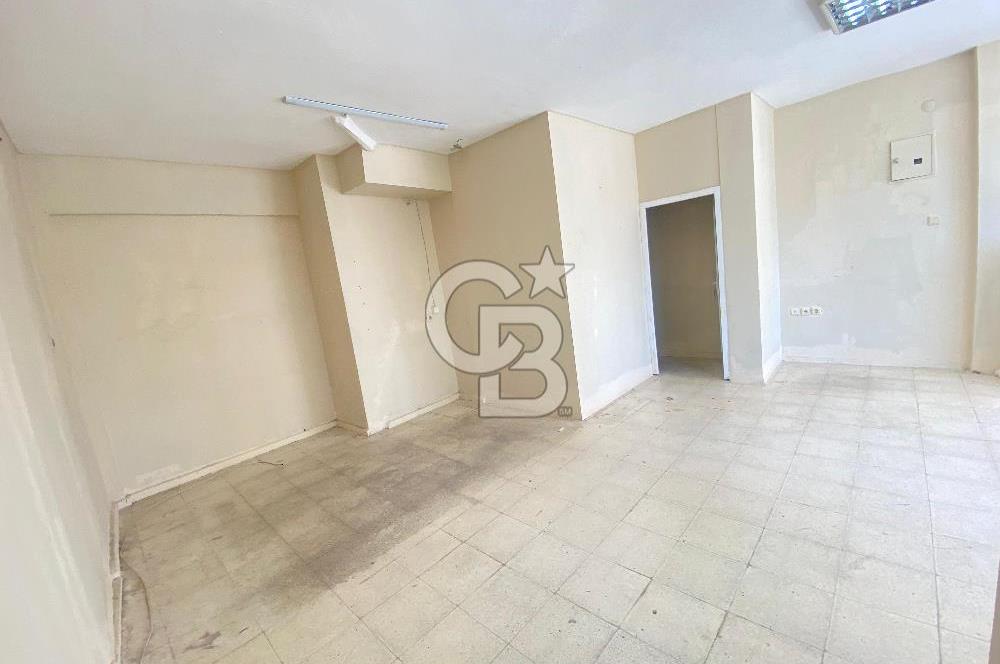Güzelyalıda Kiralık Dükkan İşlek Lokasyon 45mk
