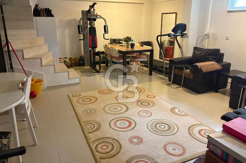 MANİSA GÜZELYURT MAHALLESİ YILDIZ SİTESİ'NDE SATILIK 5+1 VİLLA