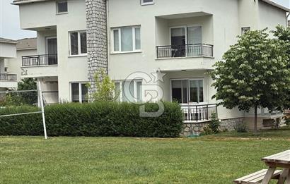 MANİSA GÜZELYURT MAHALLESİ YILDIZ SİTESİ'NDE SATILIK 5+1 VİLLA