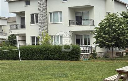 MANİSA GÜZELYURT MAHALLESİ YILDIZ SİTESİ'NDE SATILIK 5+1 VİLLA