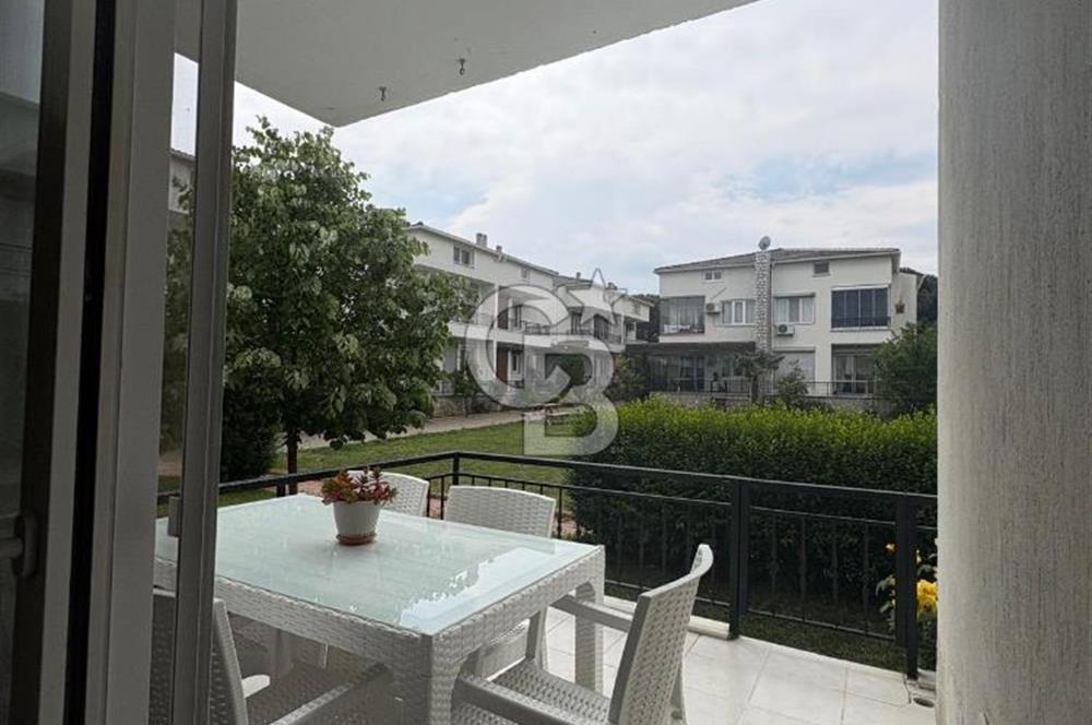 MANİSA GÜZELYURT MAHALLESİ YILDIZ SİTESİ'NDE SATILIK 5+1 VİLLA