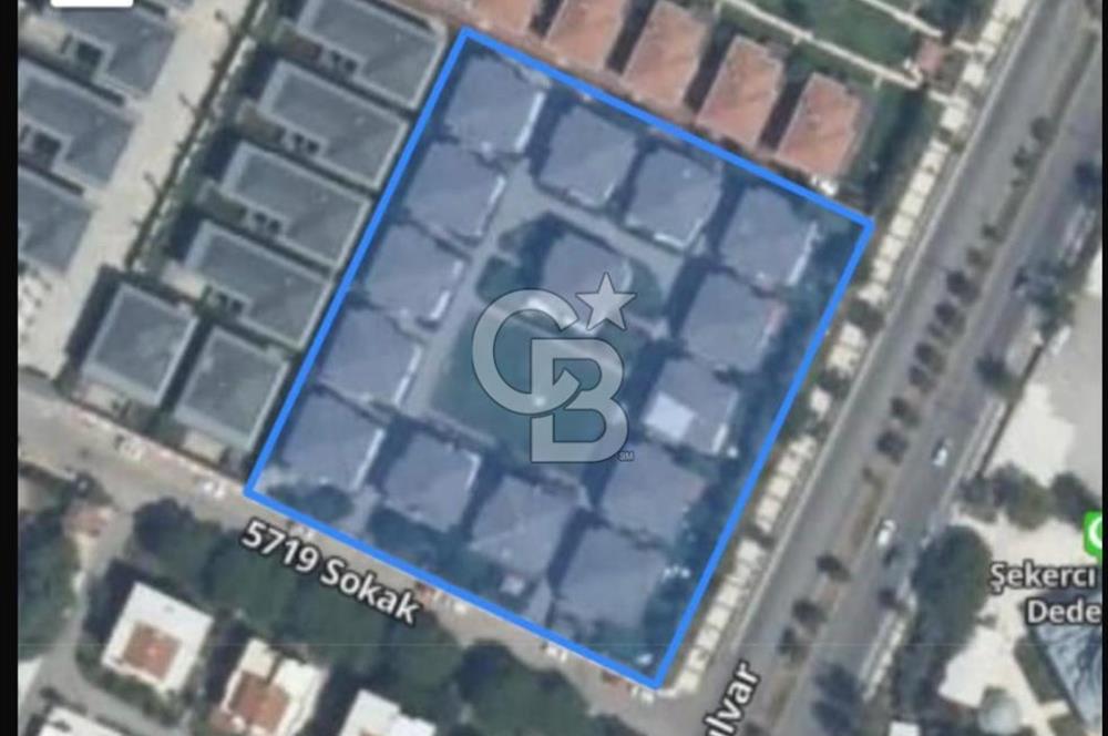 MANİSA GÜZELYURT MAHALLESİ YILDIZ SİTESİ'NDE SATILIK 5+1 VİLLA