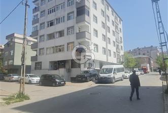 Kartal Cevizli Selanik Caddesi'nde Kiralık İş Yeri