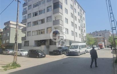 Kartal Cevizli Selanik Caddesi'nde Kiralık İş Yeri