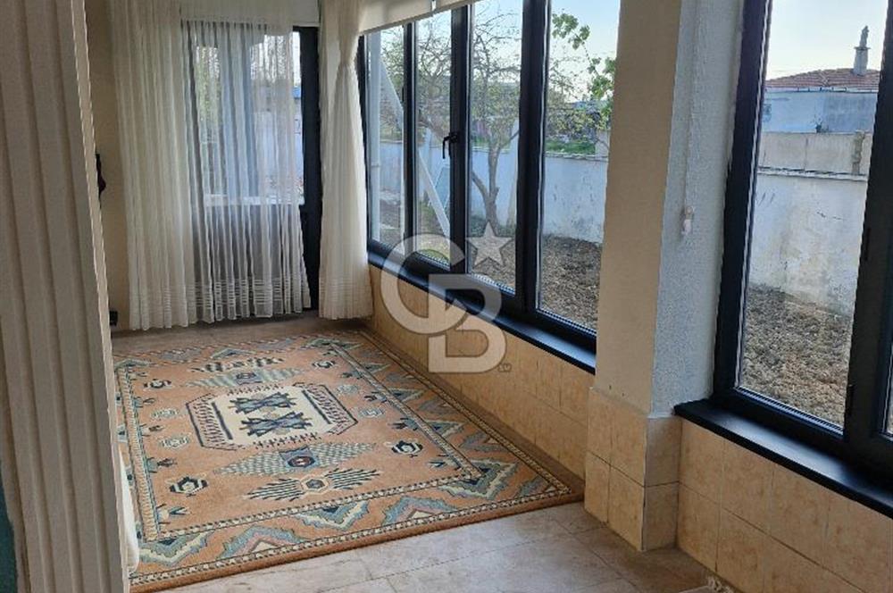 ÖNERLERDE 831M2 BAHÇE İÇİNDE 150 M2 YER OTURUMLU 3 KATLI SATILIK EV