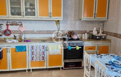 ÖNERLERDE 831M2 BAHÇE İÇİNDE 150 M2 YER OTURUMLU 3 KATLI SATILIK EV