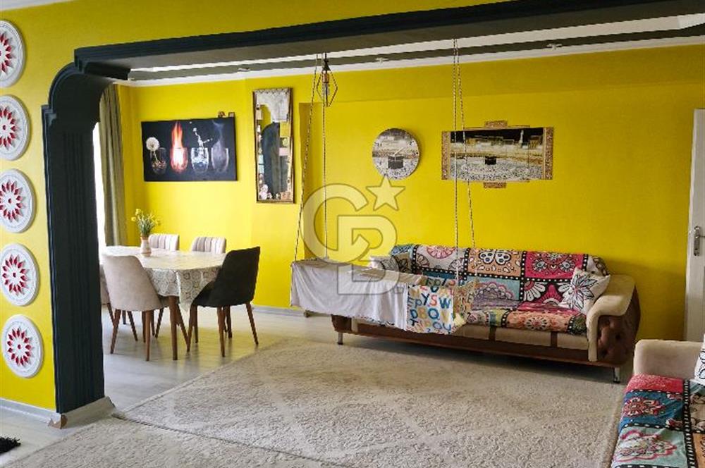 ÖNERLERDE 831M2 BAHÇE İÇİNDE 150 M2 YER OTURUMLU 3 KATLI SATILIK EV