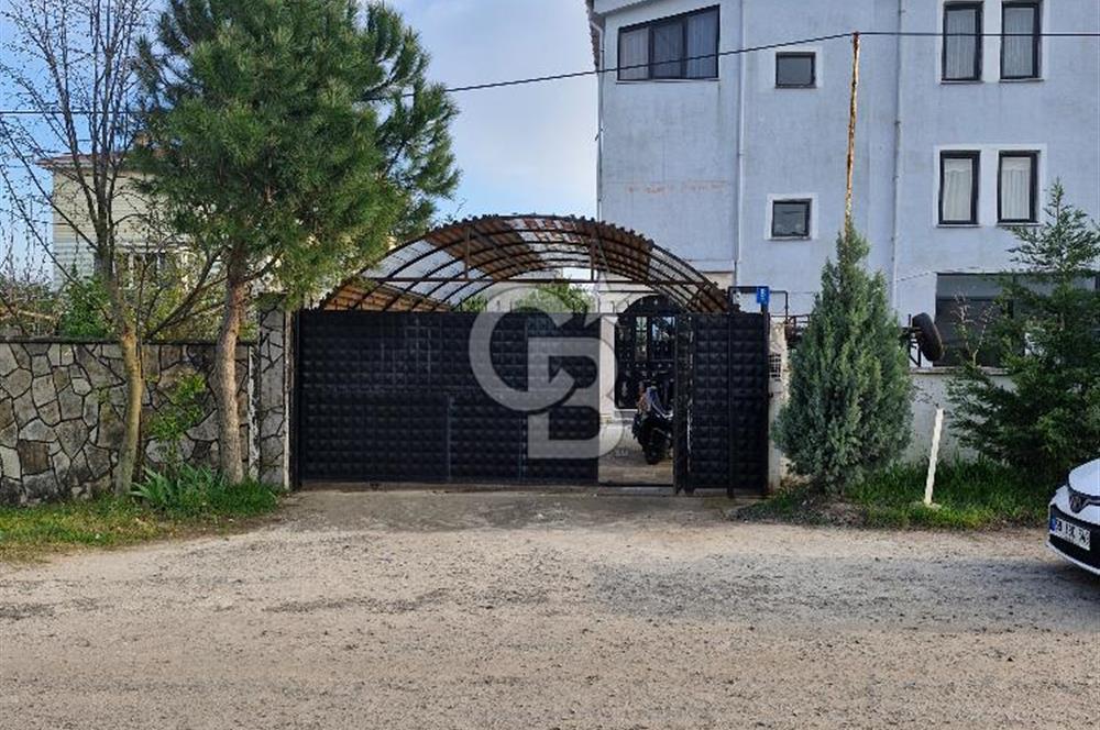 ÖNERLERDE 831M2 BAHÇE İÇİNDE 150 M2 YER OTURUMLU 3 KATLI SATILIK EV
