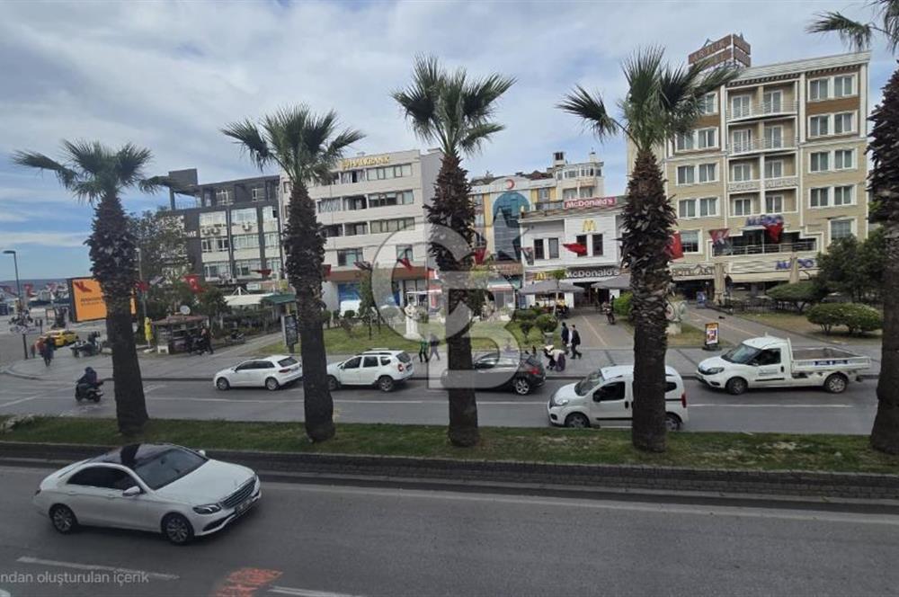 ÇANAKKALE MERKEZ CUMHURİYET MEYDANINDA SATILIK İŞYERİ