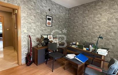 Kızıltoprak Bağdat Caddesinde, Yüksek Tabela Değerli 2+1 Ofis