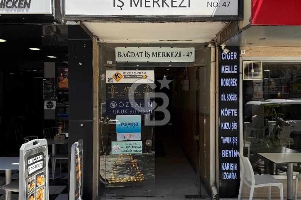 Kızıltoprak Bağdat Caddesinde, Yüksek Tabela Değerli 2+1 Ofis