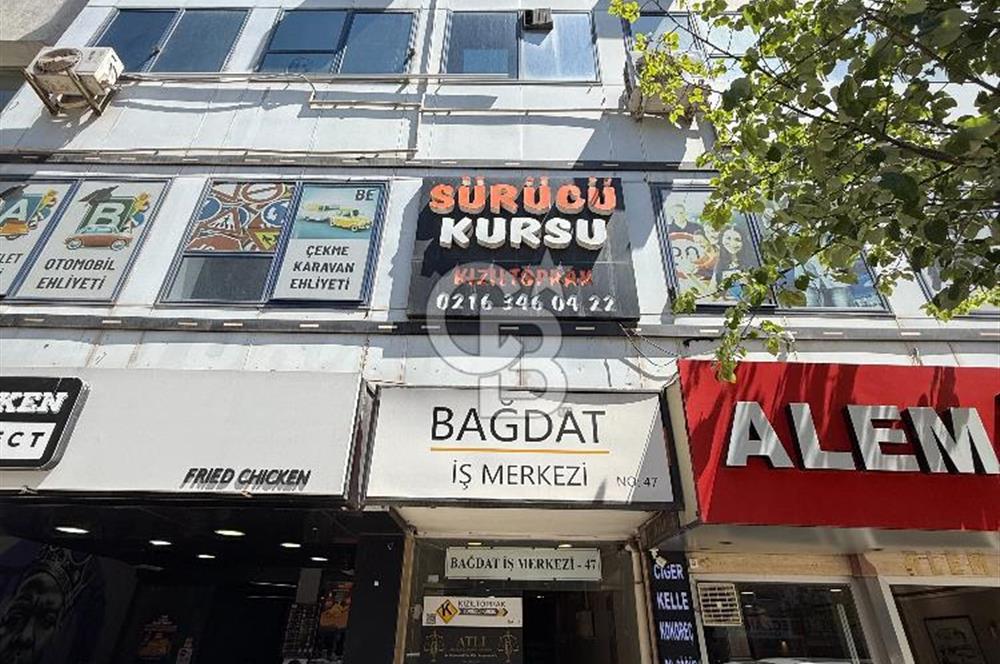 Kızıltoprak Bağdat Caddesinde, Yüksek Tabela Değerli 2+1 Ofis