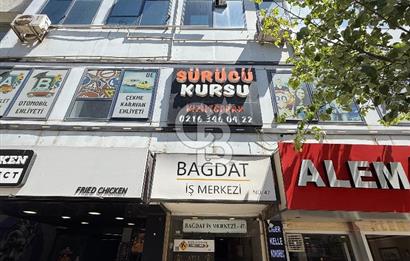 Kızıltoprak Bağdat Caddesinde, Yüksek Tabela Değerli 2+1 Ofis