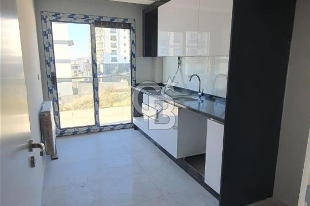 İzmir Çiğli esentepe 2+1 havuzlu daire