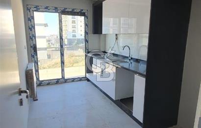 İzmir Çiğli esentepe 2+1 havuzlu daire