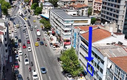 Kızıltoprak Bağdat Caddesinde, Yüksek Tabela Değerli 2+1 Ofis