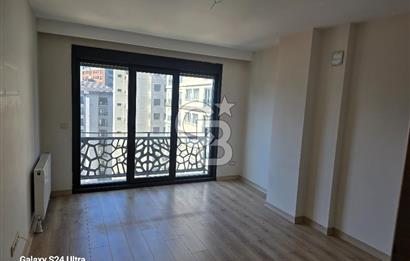 Bostancı-Suadiye Lokasyonunda  2+1 Kiralık Daire 