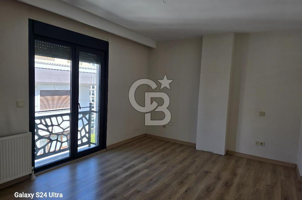 Bostancı-Suadiye Lokasyonunda  2+1 Kiralık Daire 