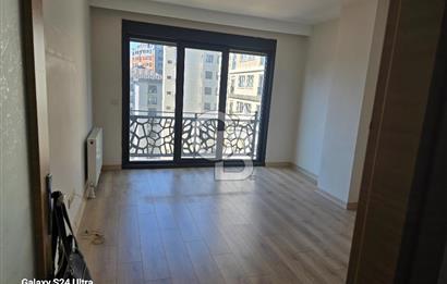 Bostancı-Suadiye Lokasyonunda  2+1 Kiralık Daire 
