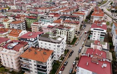 Atakum Ömürevleri'nde Denize Yürüme Mesafesinde 5+2 Dubleks – Geniş Teraslı, Merkezi Konumda Satılık!