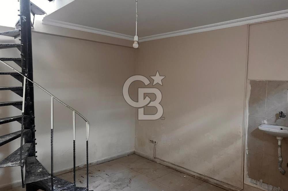 Güzeltepe'te 2 katlı Satılık Dükkan..