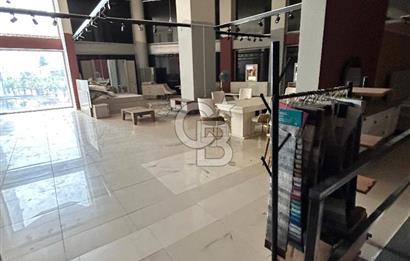 Seyhan İlçesi Pınar Mh.Ali Bozdoğan Bulvarında Mükemmel 3 katlı Mağaza