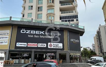 Seyhan İlçesi Pınar Mh.Ali Bozdoğan Bulvarında Mükemmel 3 katlı Mağaza
