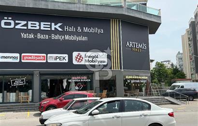 Seyhan İlçesi Pınar Mh.Ali Bozdoğan Bulvarında Mükemmel 3 katlı Mağaza