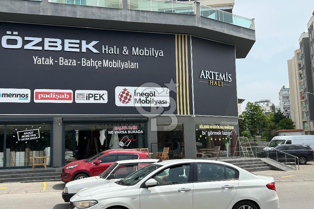 Seyhan İlçesi Pınar Mh.Ali Bozdoğan Bulvarında Mükemmel 3 katlı Mağaza