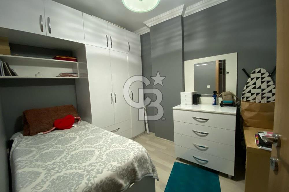 MENEMEN ESATPAŞA’DA SATILIK 2+1 CADDEYE CEPHE DAİRE