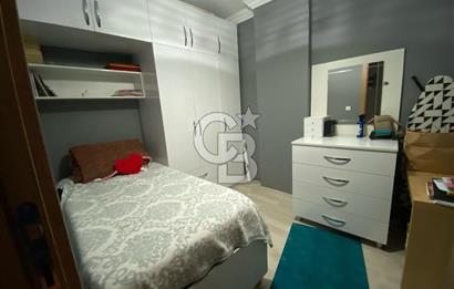 MENEMEN ESATPAŞA’DA SATILIK 2+1 CADDEYE CEPHE DAİRE