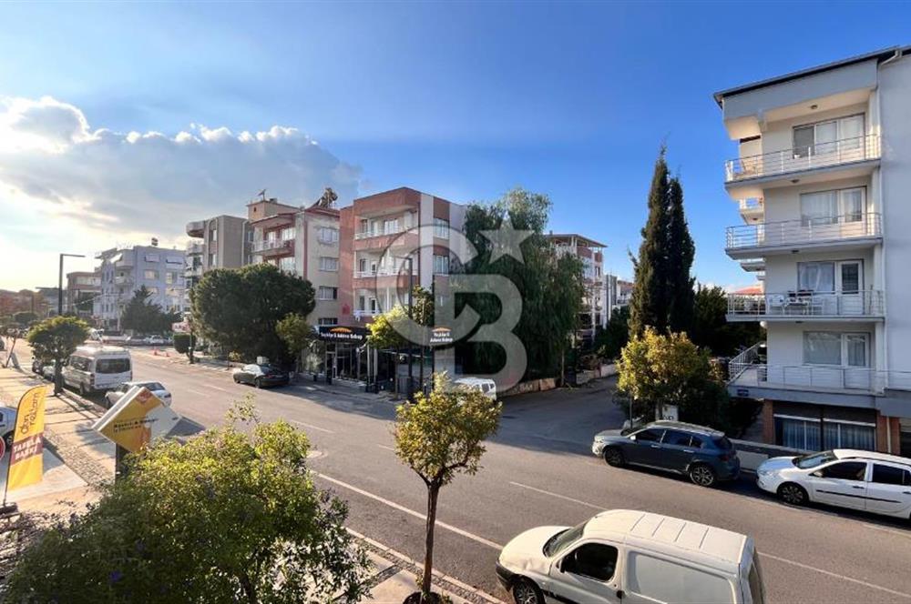 ALİAĞA KAZIMDİRİK MAHALLESİ'NDE SATILIK GENİŞ 2+1 DAİRE