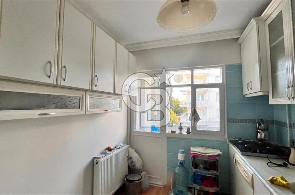 ALİAĞA KAZIMDİRİK MAHALLESİ'NDE SATILIK GENİŞ 2+1 DAİRE