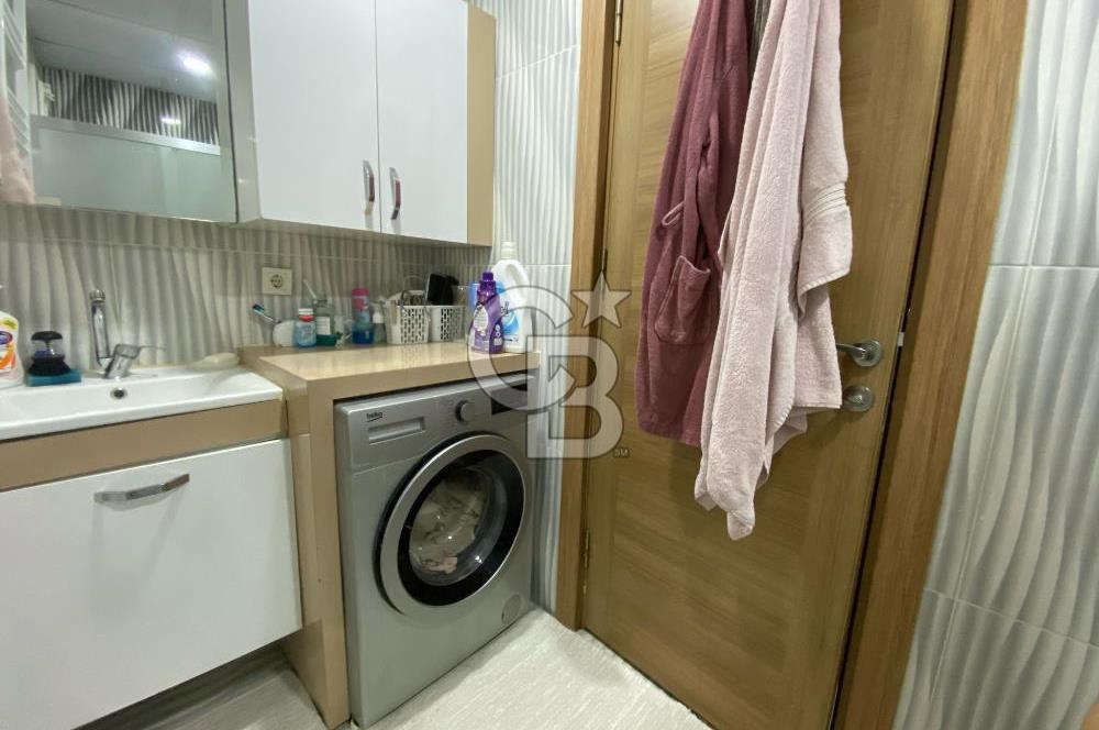 MENEMEN ESATPAŞA’DA SATILIK 2+1 CADDEYE CEPHE DAİRE