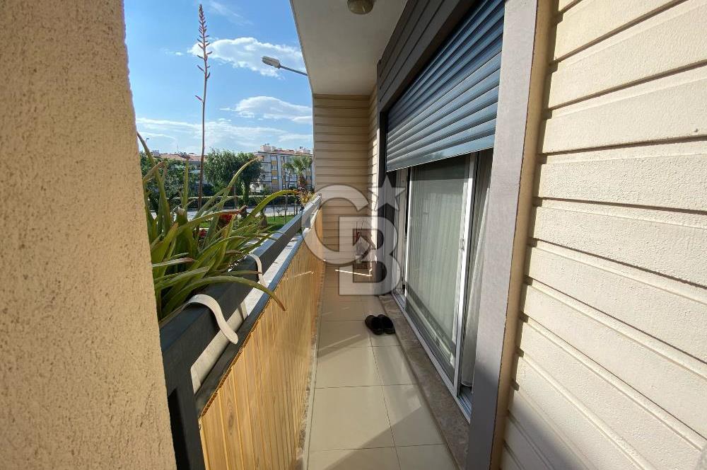 MENEMEN ESATPAŞA’DA SATILIK 2+1 CADDEYE CEPHE DAİRE