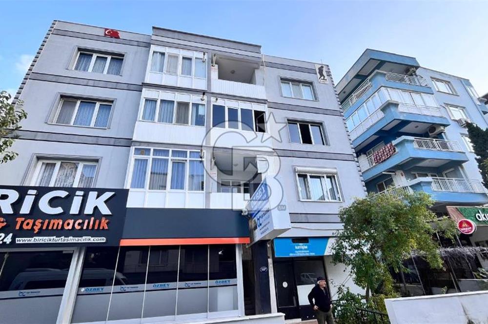 ALİAĞA KAZIMDİRİK MAHALLESİ'NDE SATILIK GENİŞ 2+1 DAİRE